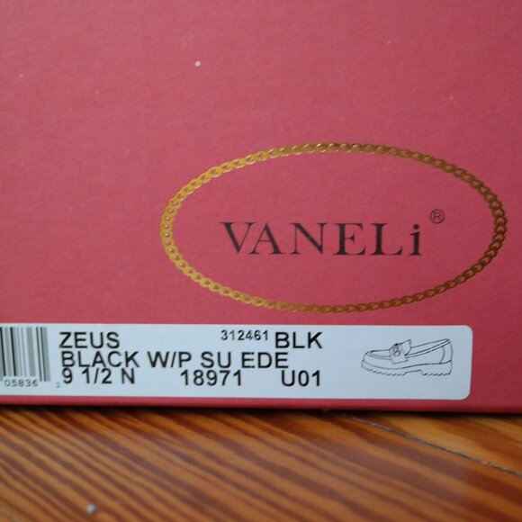 VANELI Women's Zeus Loafer Size 9.5 Black w/ Silver Chain - Picture 14 of 14